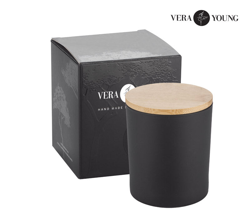 Świeca sojowa 220g - Norwegian Woods (Christmas tree) - VERA YOUNG