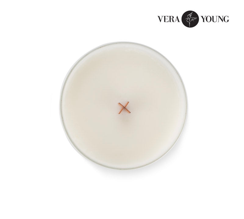 Świeca sojowa 220g - Library - VERA YOUNG