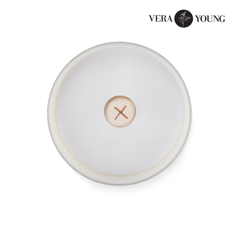 Świeca sojowa 220g - Library - VERA YOUNG