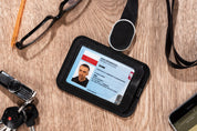 Etui na identyfikator TINO