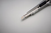 Aluminiowy wysuwany nóż TRACTA