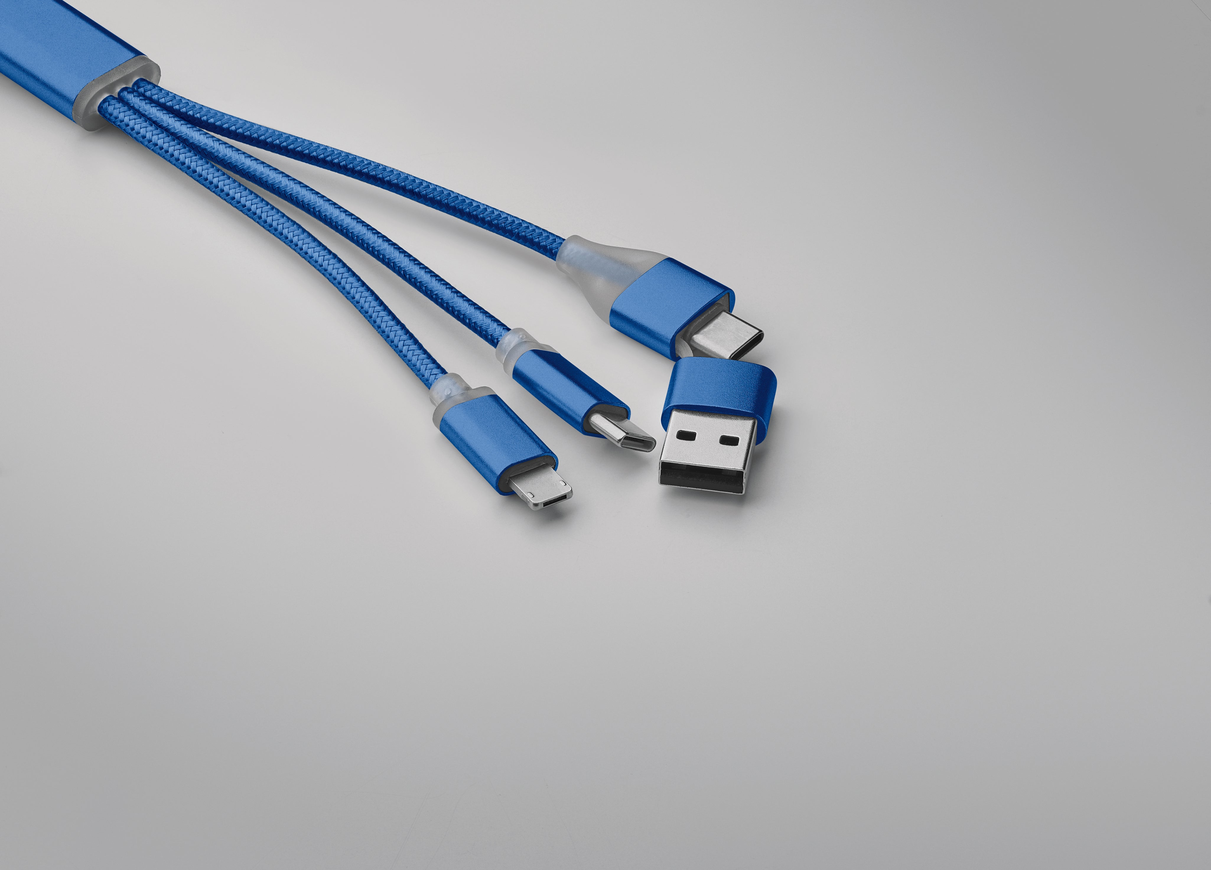 Kabel ładujący 4 w 1 typu C BLUE