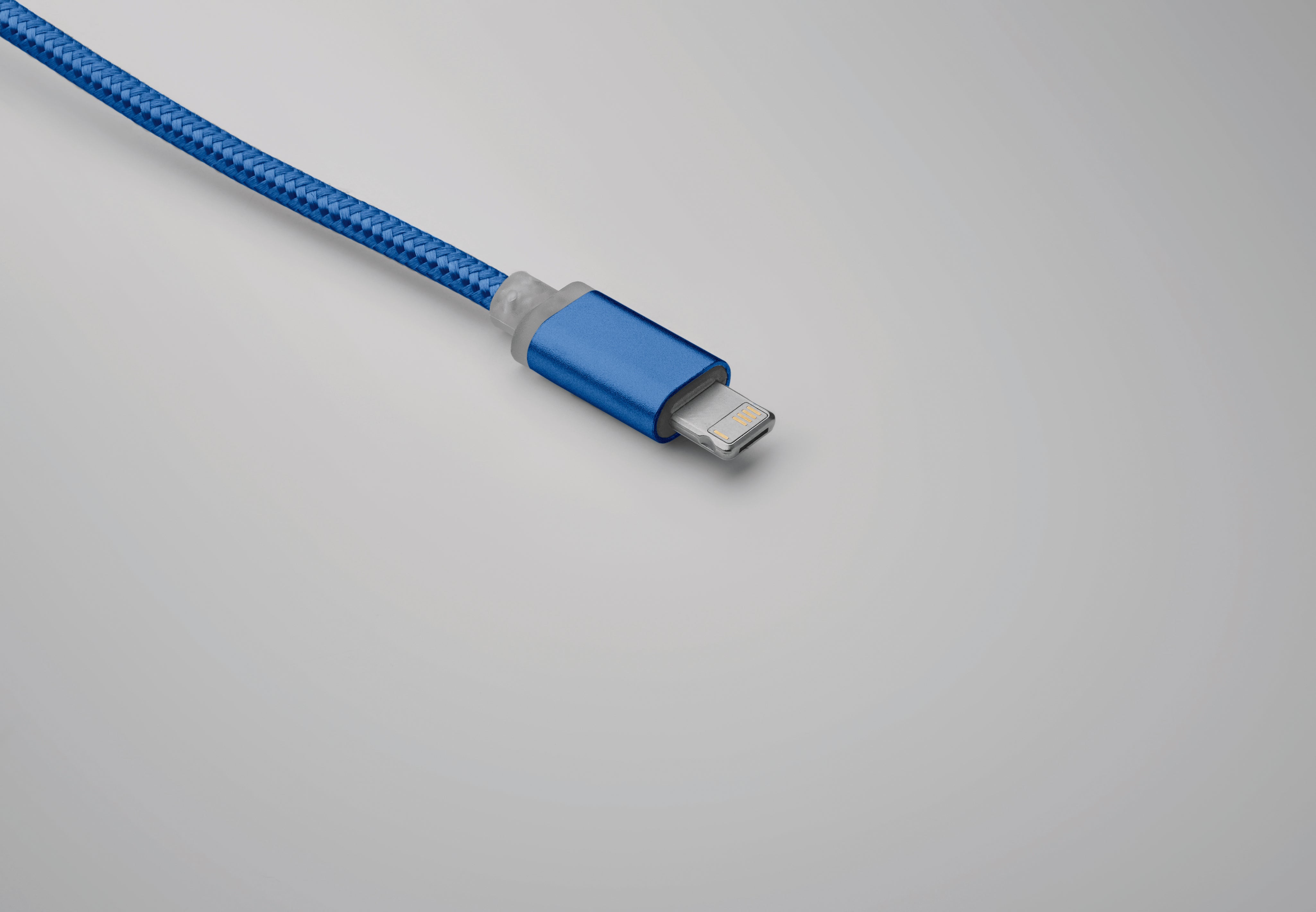 Kabel ładujący 4 w 1 typu C BLUE