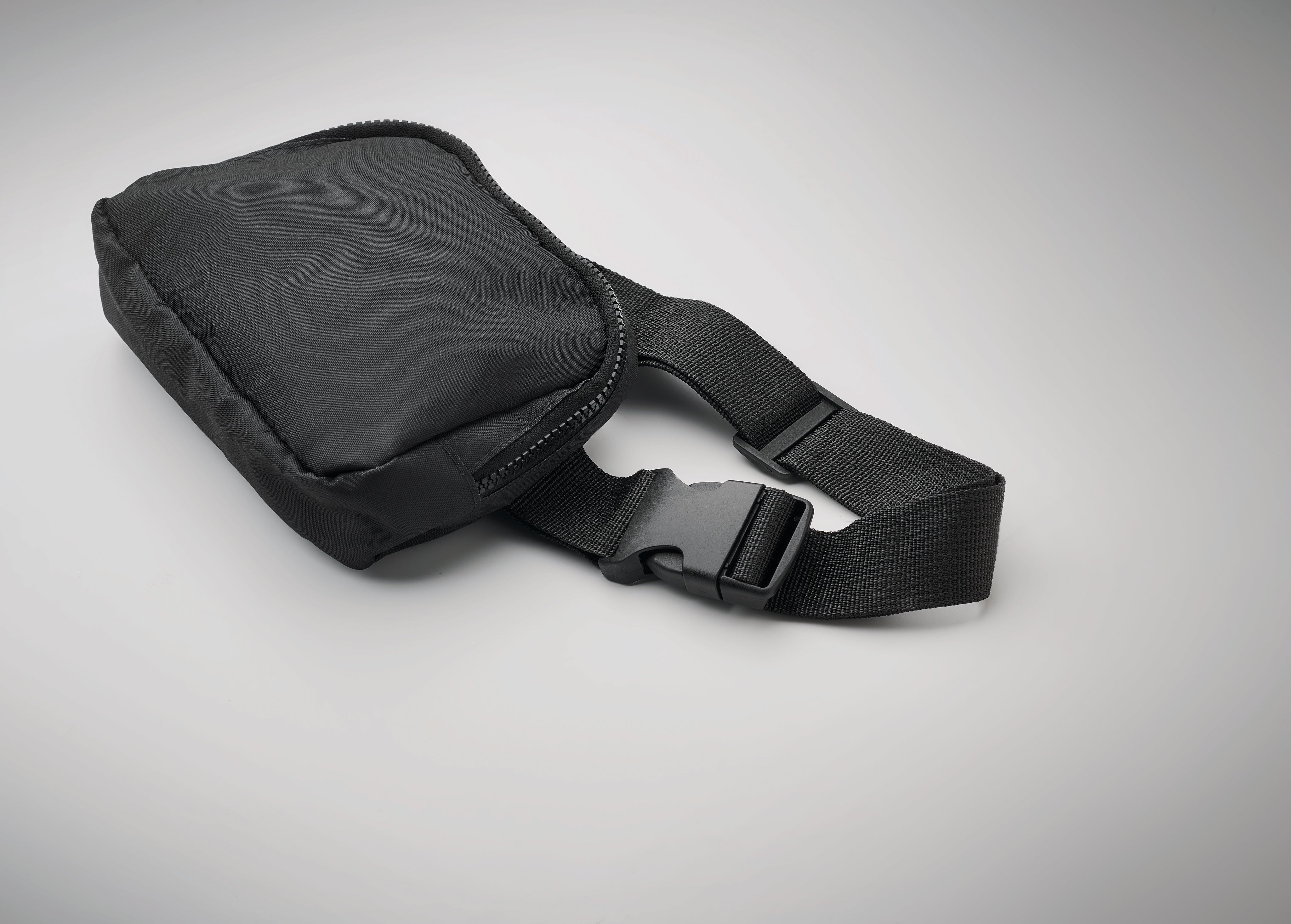 Torba biodrowa 300D RPET TOSHI