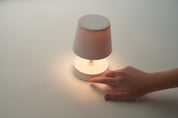 Lampa stołowa ładowana USB TAPLAMB