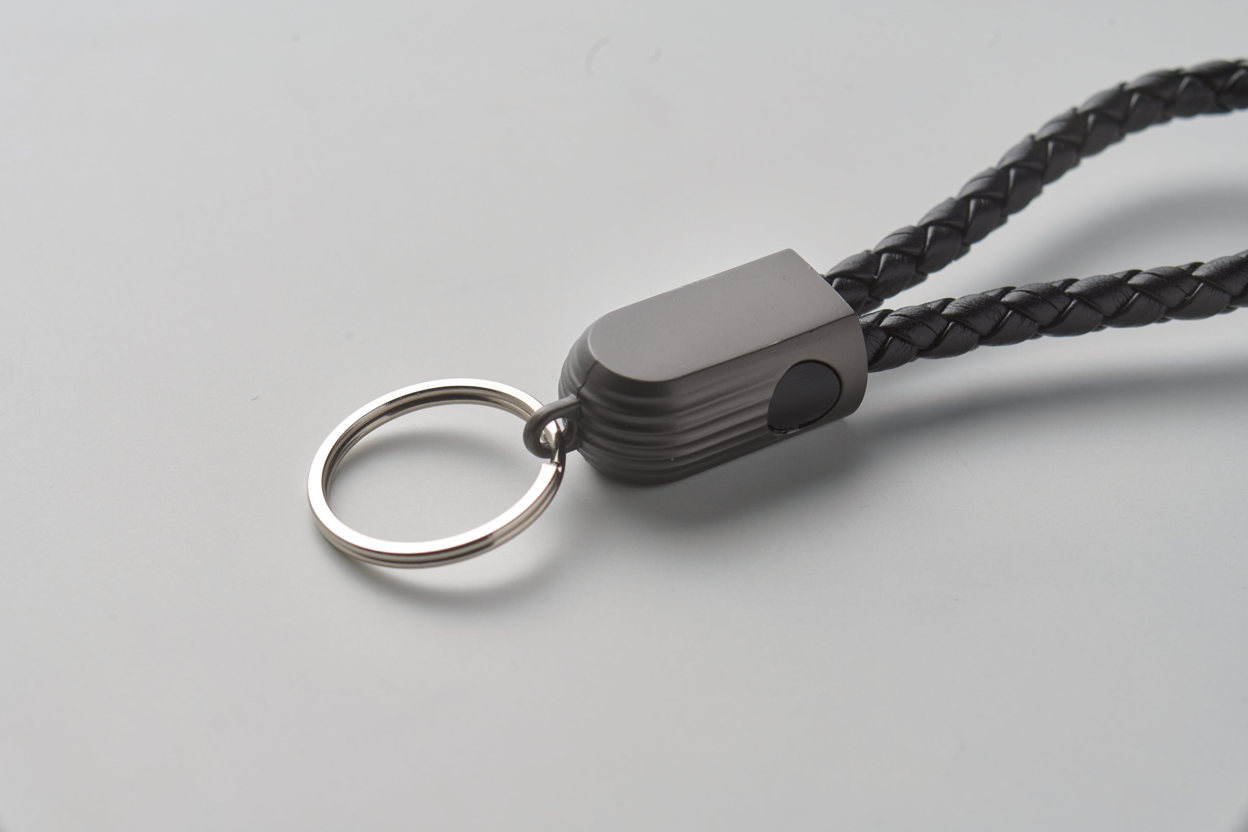 Brelok z kablem USB-C FAULETI LOOP