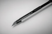 Mały chowany nóż BLADE