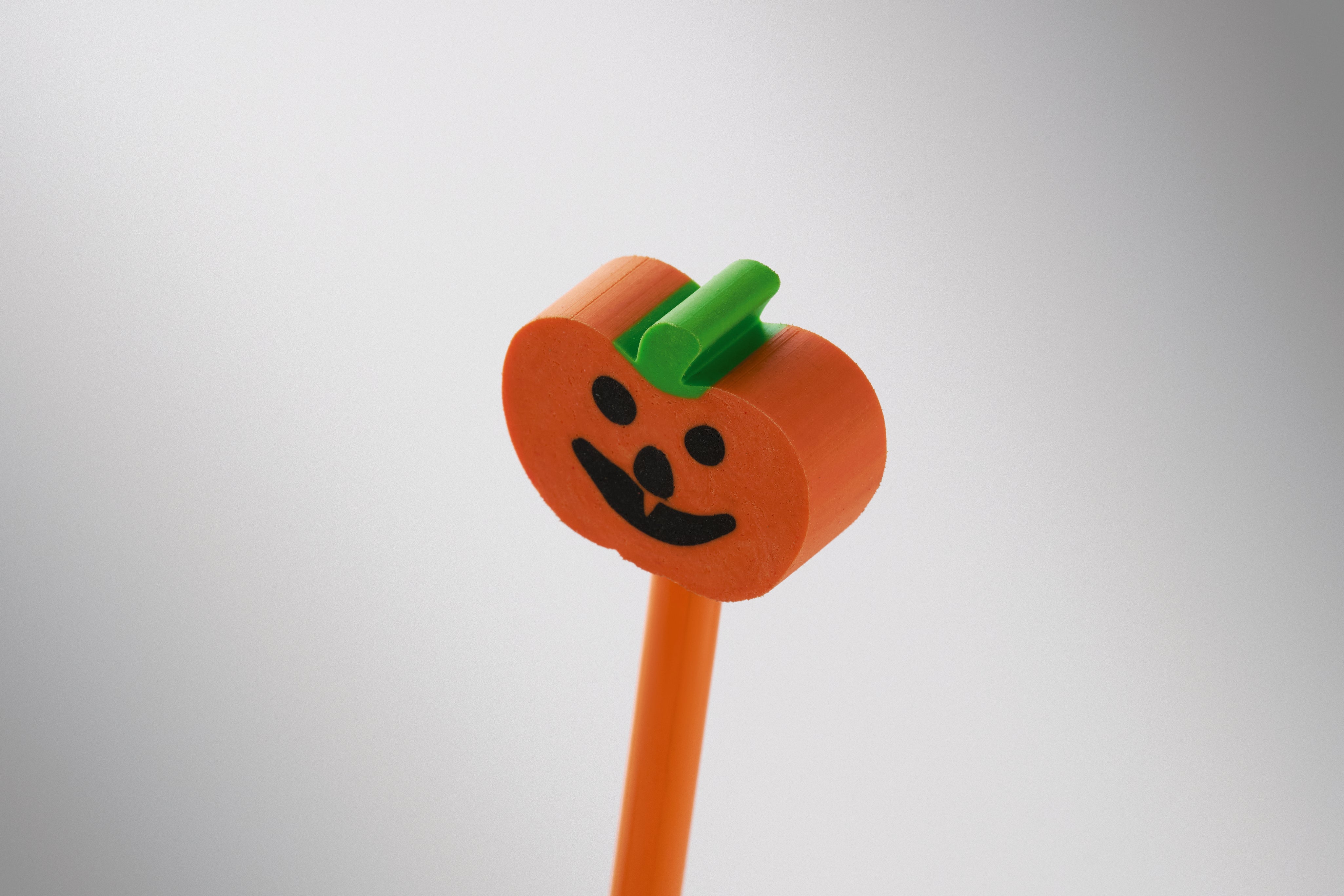 Halloweenowy ołówek z gumką WEENPEN