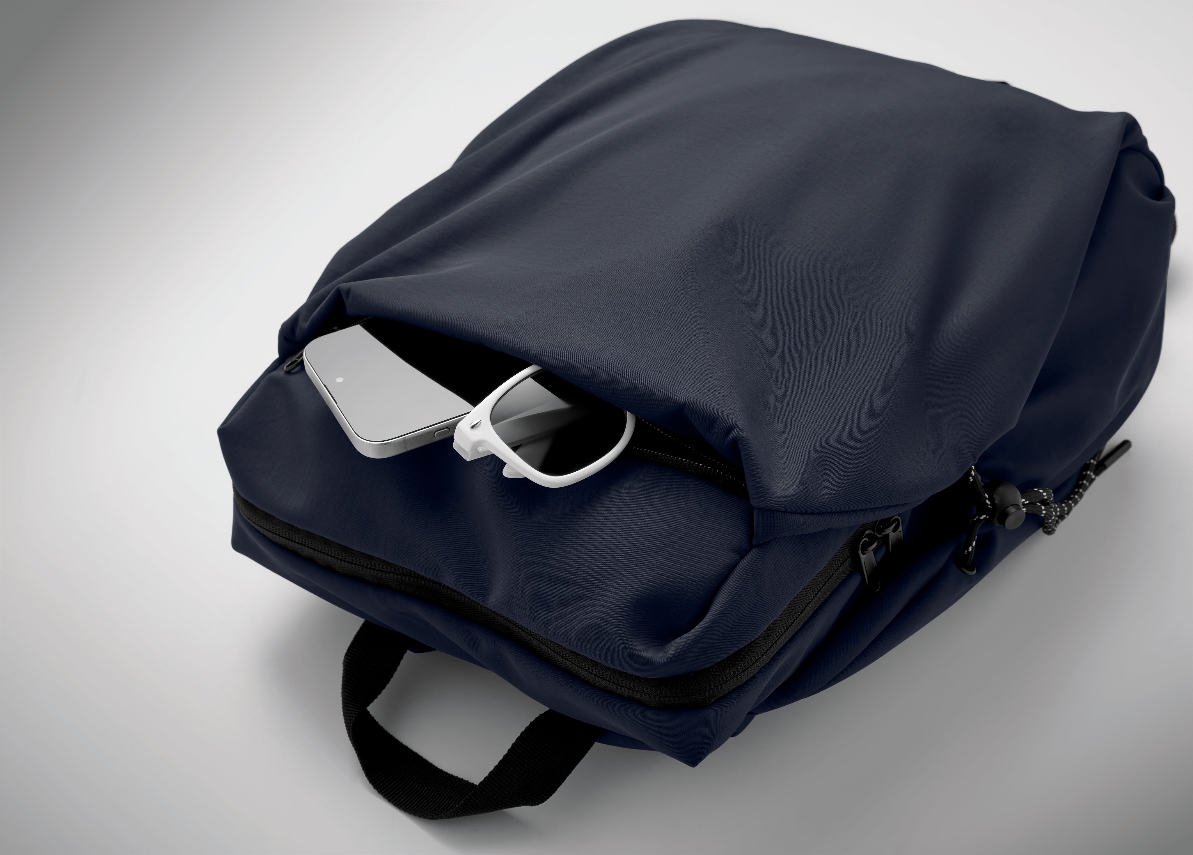 nylonowy plecak na laptopa 16" 17L NAPA