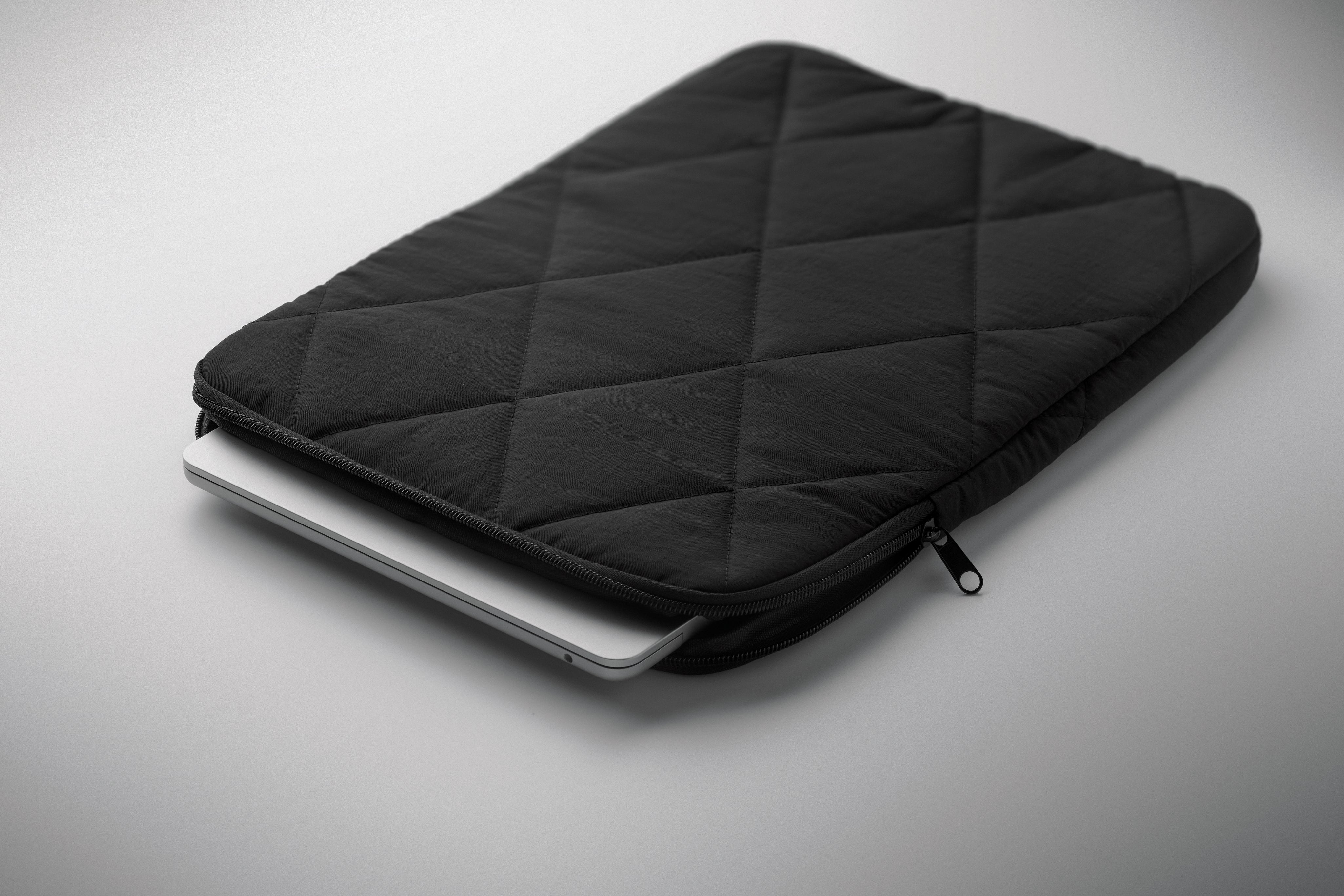 Nylonowa torba na laptopa 15" KLYRO