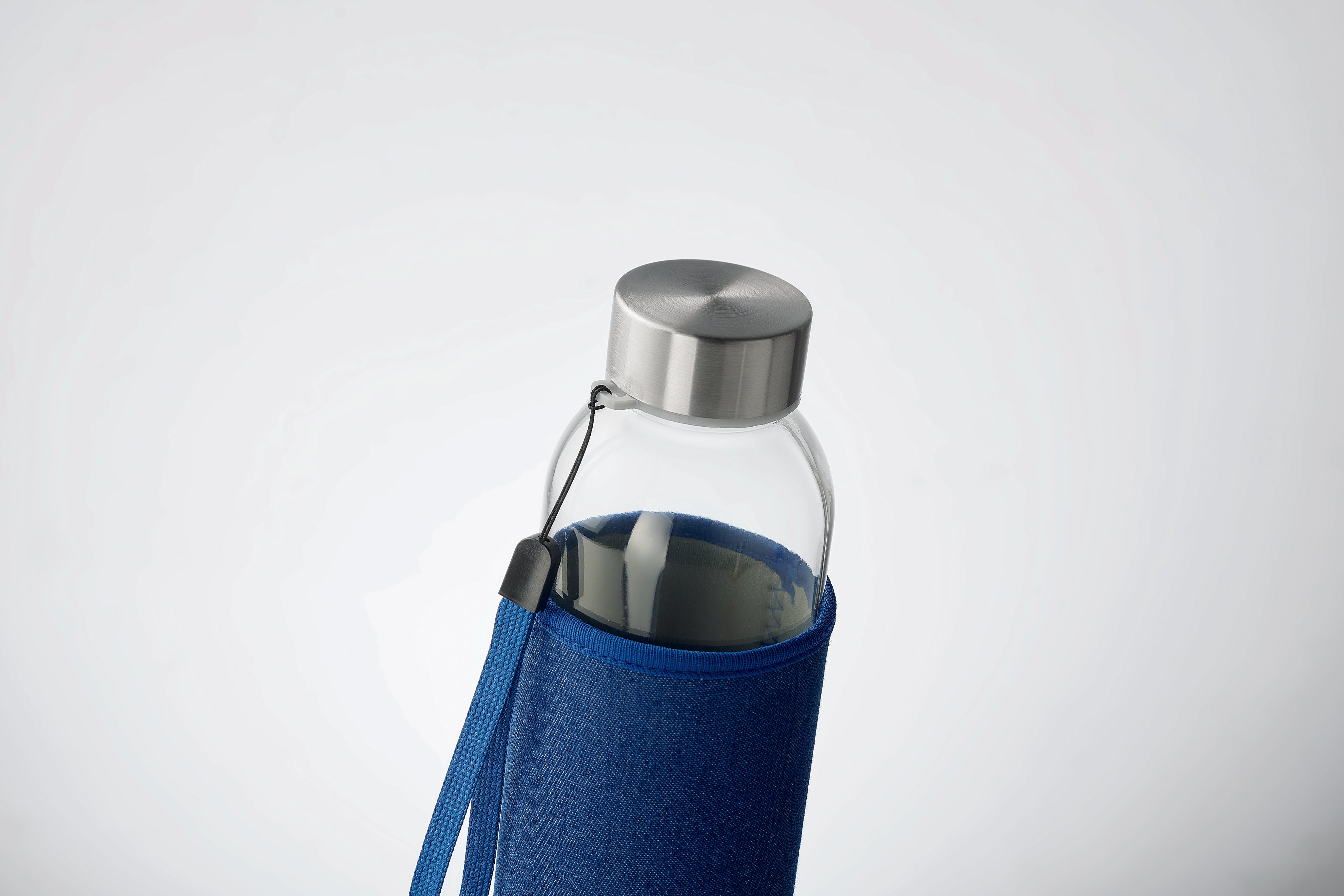 Szklana butelka w etui 500 ml UTAH DENIM