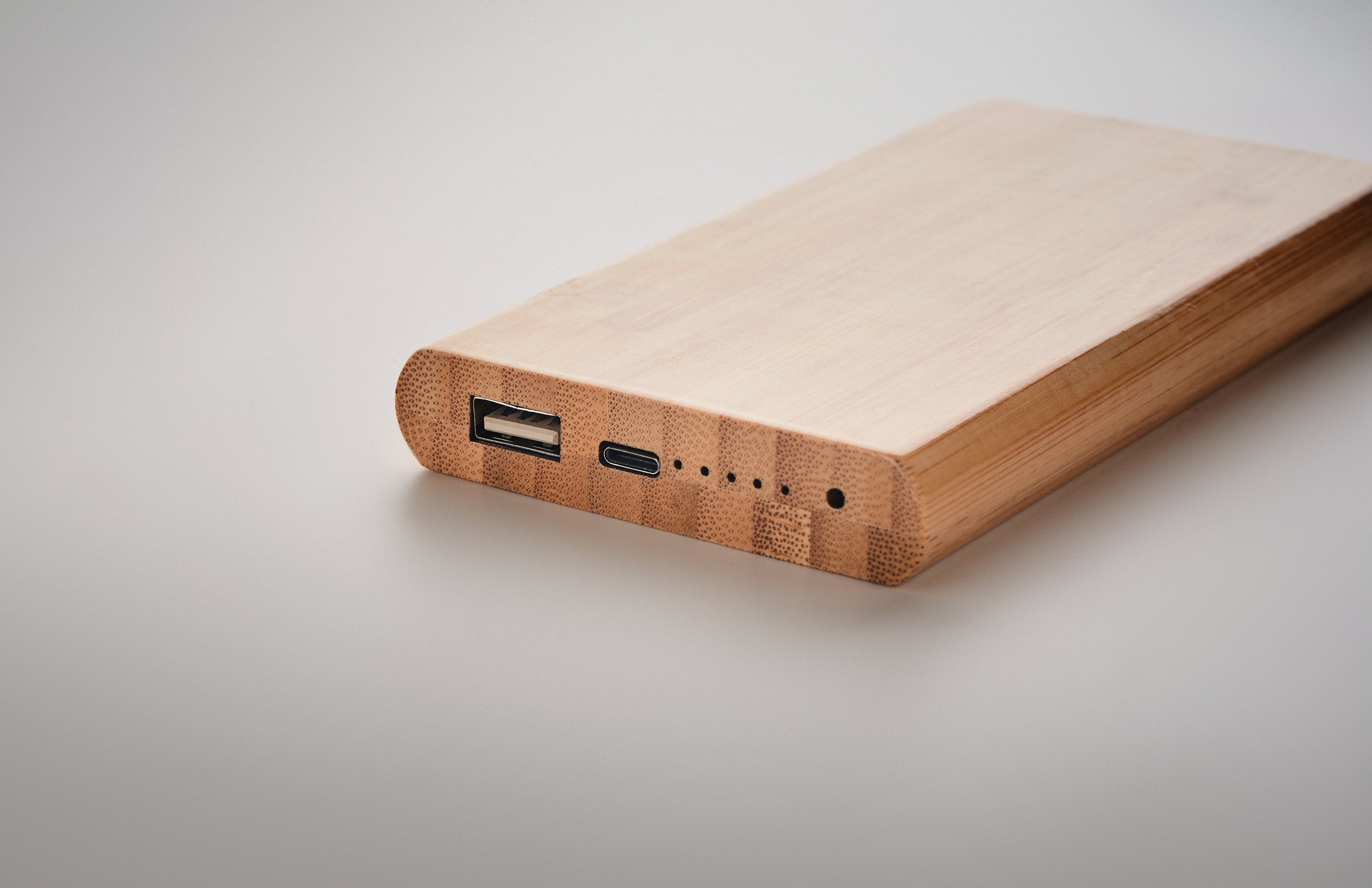 Bambusowy power bank 6000 mAh ARENA C