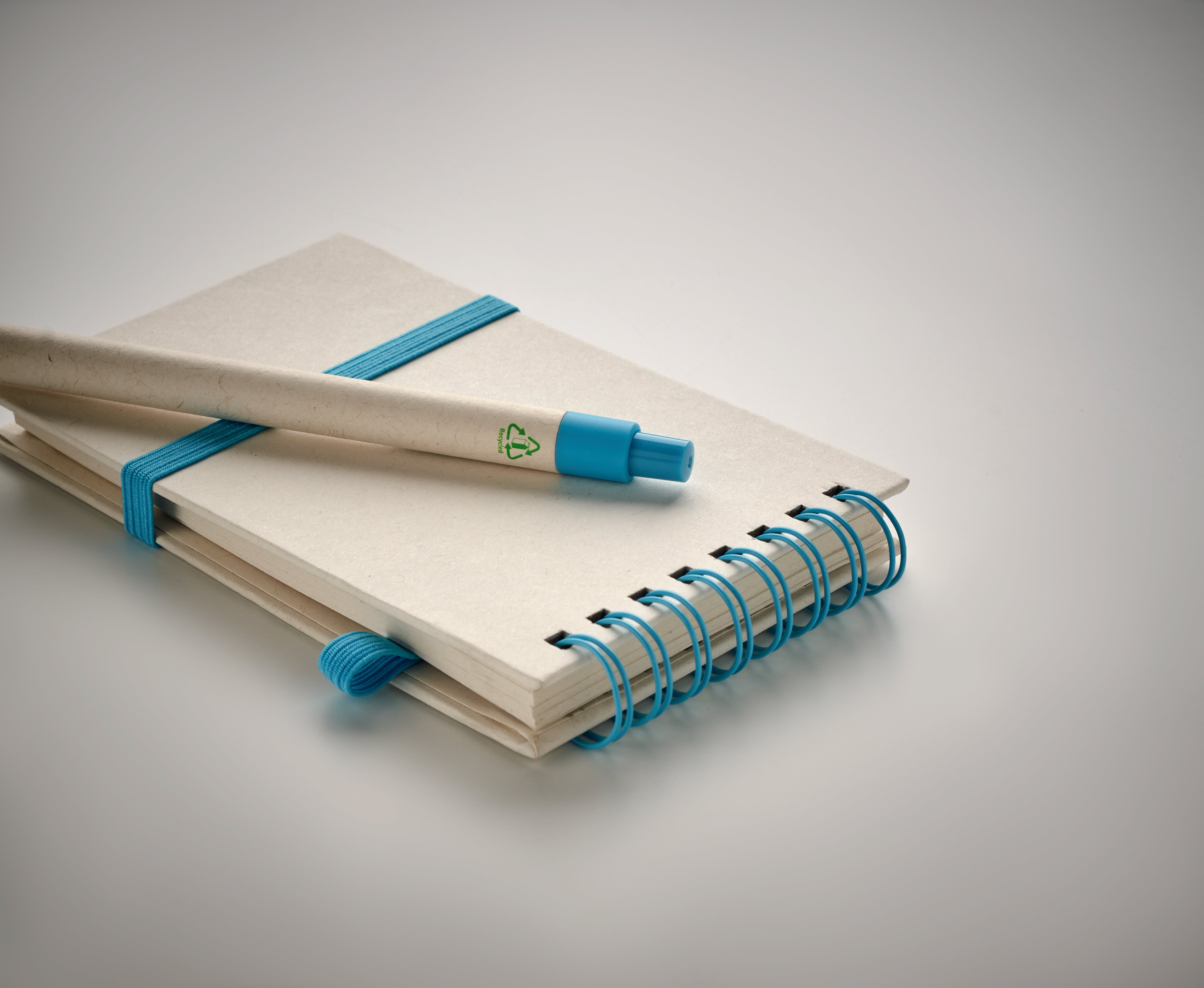 Notesy A6 z kartonu po mleku MITO SET