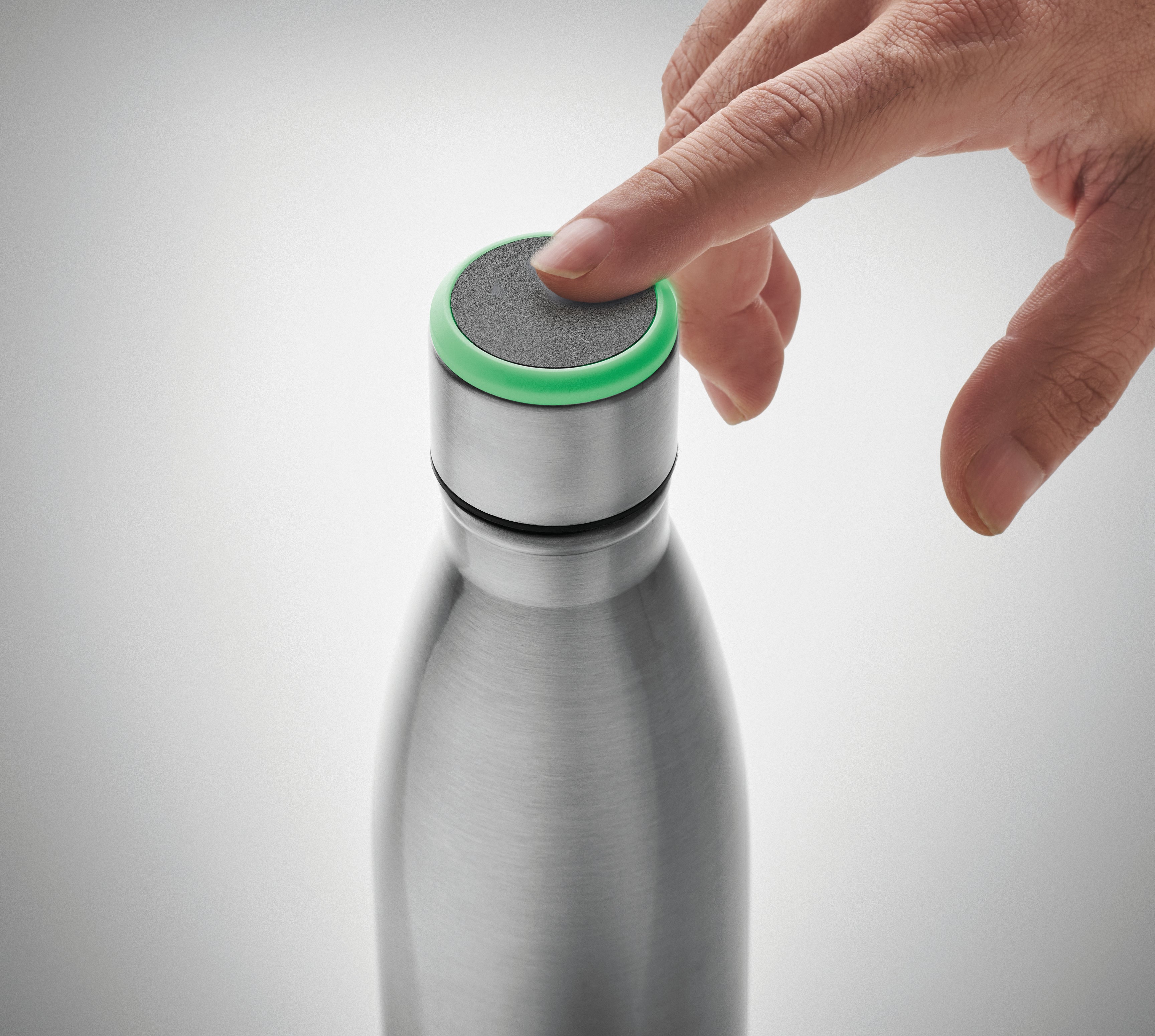 Dwuścienna butelka 500 ml DEREO