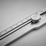 Wysuwany nóż wielofunkcyjny KNIFEPLUS