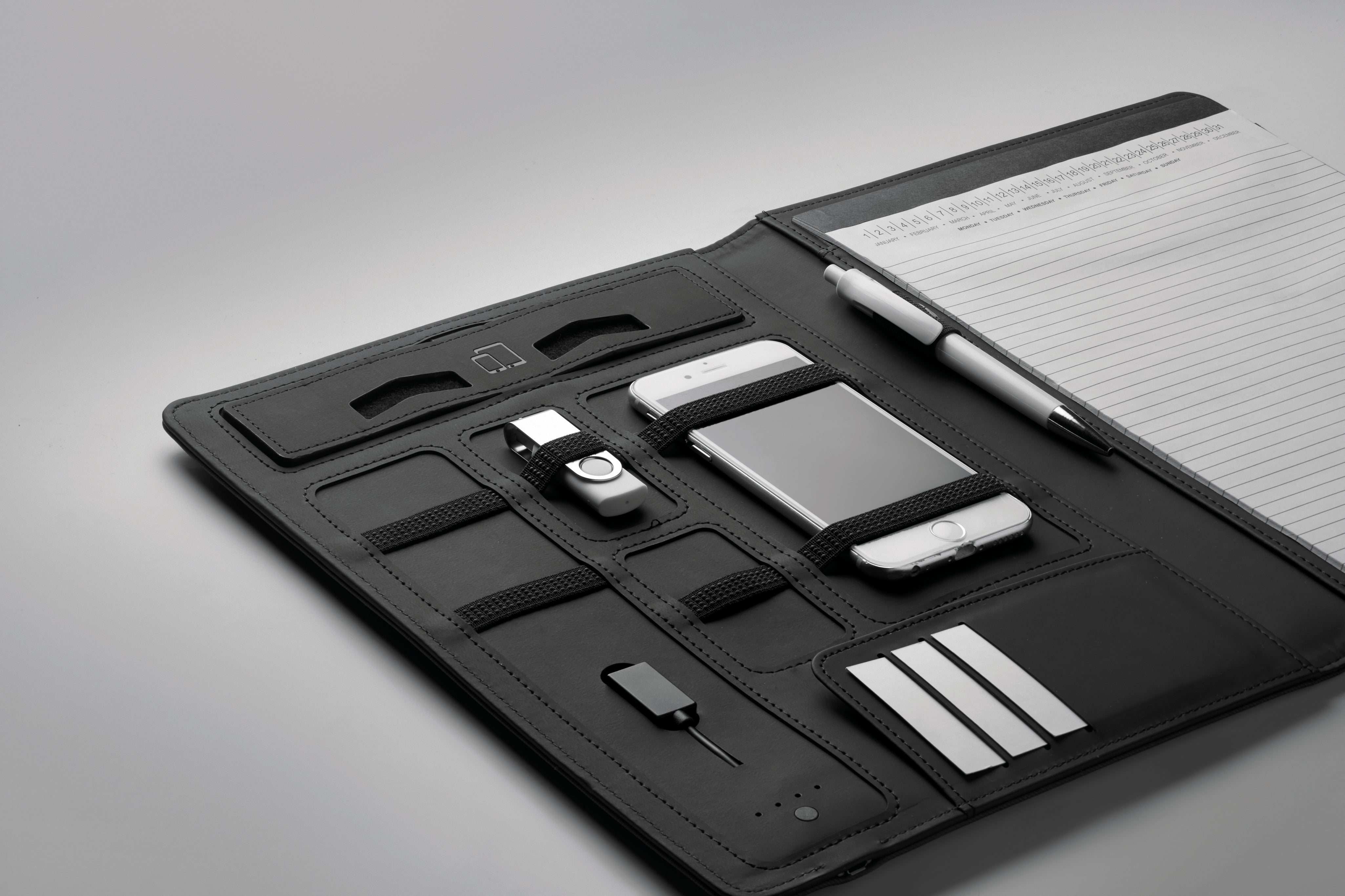 Teczka A4 z ładowarką SMARTFOLDER